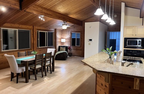 Keaau House | Spacious private home near Volcano