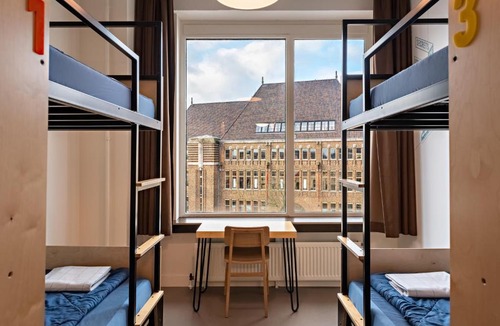 Neude Janskerkhof en Domplein Hostel | Stayokay Hostel Utrecht Centrum