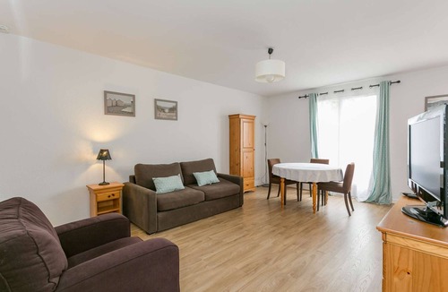 Rueil-Malmaison Apartment | Studio 40 sqm - 11, rue des Cités