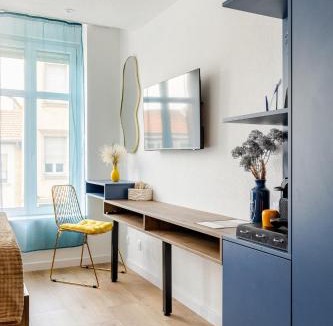 Nouvelle Ville Apartment | Suite Au Coin Bleu - Élégance, confort et sérénité