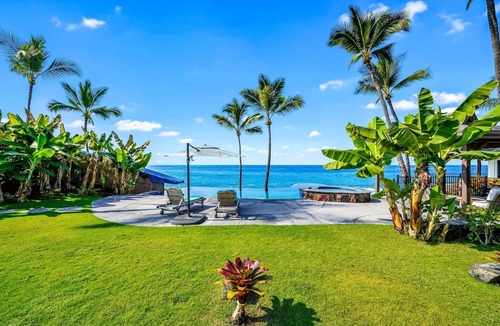 Kahaluu Bay House | Summer Deal Kona Oceanfront Estate with Pool Water Slide Guest House