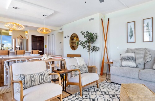 Kahaluu Bay Condo | Summer Deal Ocean View Corner Condo at Magic Sands Beach Kona