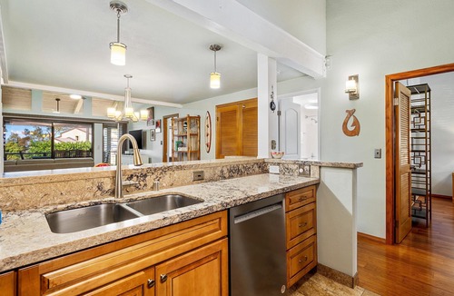 Waikoloa Village Condo | Summer Deal Waikoloa 3BR Villa with Pool Hot Tub and Ocean Views