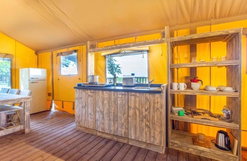 Palazzolo dello Stella Apartment | Tenuta Regina Glamping Luxury Lodge für 5 Personen