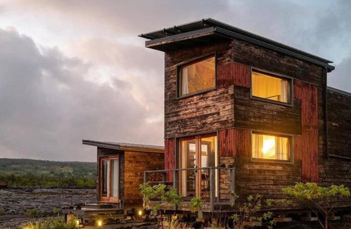 Pahoa House | THE PHOENIX HOUSE - EPIC Tiny Home Gem on Volcanic Lava Field!