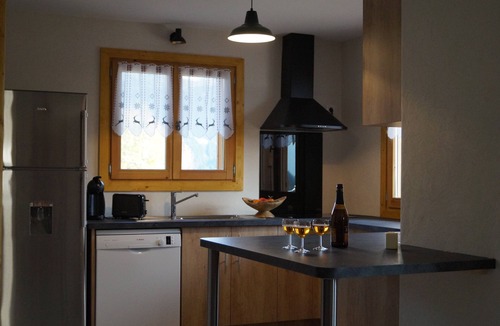 Hauteluce Ski Chalet | Typical Savoyard chalet with view of Mont Blanc