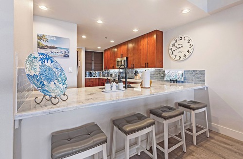 Kahana Condo | UPGRADED-Sands of Kahana #275 OCEANFRONT, 3 Bed Rooms, sleeps 10 - Central AC