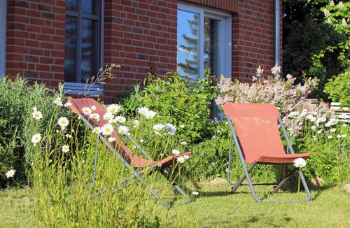 Heiligenhagen Apartment | Vacation apartment Teichrose Country vacation on the Mecklenburg Baltic Sea coast