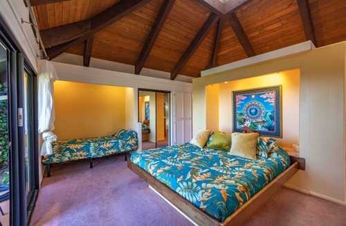 Haiku Resort | Villa Farm Stay w/Ocean Views on Road to Hana