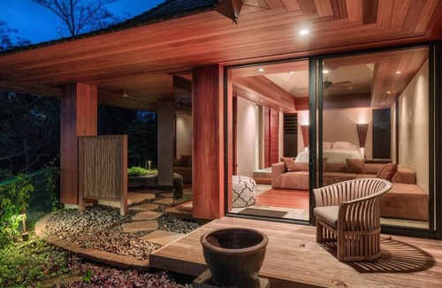 Kilauea Villa | Villa Secret Cove - Luxurious Ocean Front Paradise with private path to beach!