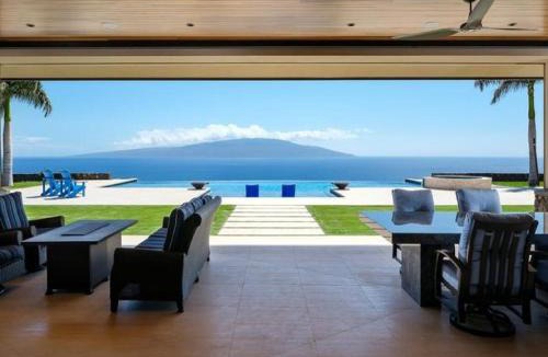 Historic Lahaina Front Street Villa | Villa with pool extraordinary view in Lahaina