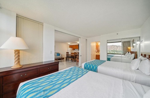 Honolulu Apartment | Waikiki Retreat with Diamond Head Views 2305T1