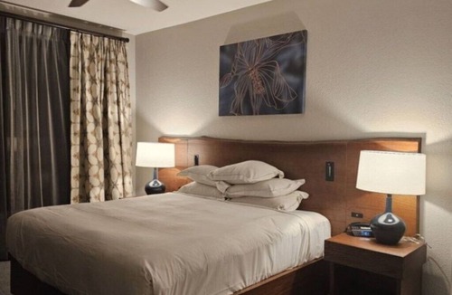 Waikoloa Resort | Waikoloa Big Island | Romantic Island Haven | Pool & Tennis
