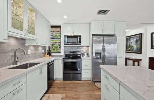 Wailea Condo | Wailea Elua 702 - Beautifully Renovated, Stunning Ocean Views, Central AC, Wi-Fi