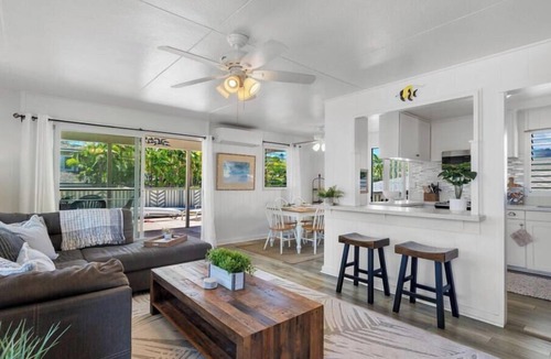 Kailua House | Wake to the waves at “The Eddie” - 3 bed/2 bath