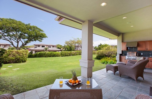 Kamuela House | Well Equipped Kitchen: 3Br Resort Luxury Condo-Private Beach Club, The Villages
