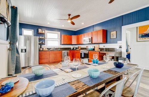 Hilo House | Whaler`s Inn -Nautical Magical