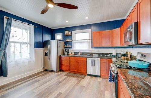 Hilo House | Whaler`s Inn -Nautical Magical
