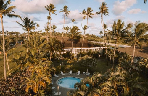 Wailua House | Wonderful Place To Stay! 4 Family-friendly Suite w/Spacious Living Area | Pool