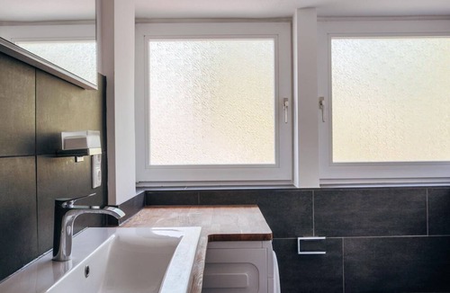 Ratzeburg Apartment | Zur Schönen Aussicht, Ferienwohnung - Ferienwohnung/2 Schlafzimmer/dusche, WC