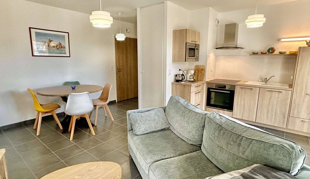 1-Bedroom Apartment, 2 Guests, La Guérinière, Balcony, Parking in La Guérinière