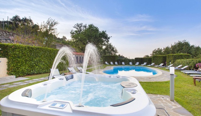 10 Bedrooms, 10 Bathrooms Villa with Pool, Garden and Sea View in Colli di Fontanelle