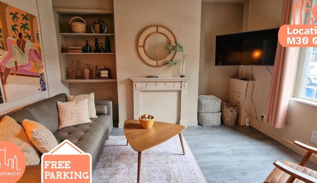 2 Bed near City Centre by City SuperHost in Eccles