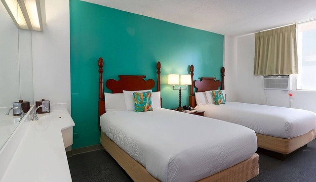 2 Studio Two Doubles with Kitchenette Rooms at Pagoda Hotel
