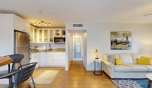 2BR 4 Beds by Miami SoFi Vacation Rentals Tucked in a quiet Palmetto Bay neighborhood, this property offers stylish 2BR/1BA stays with thoughtful design, outdoor spaces, and easy access to parks, dining, and Miami hotspots. | in Palmetto Bay