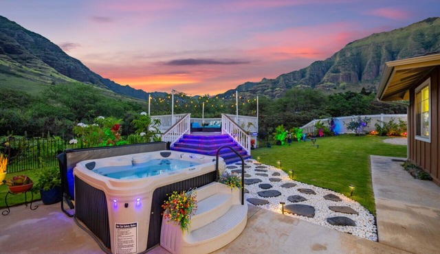 3 BDRM, Near beach, Free Prking, HotTub, Pool, Gym