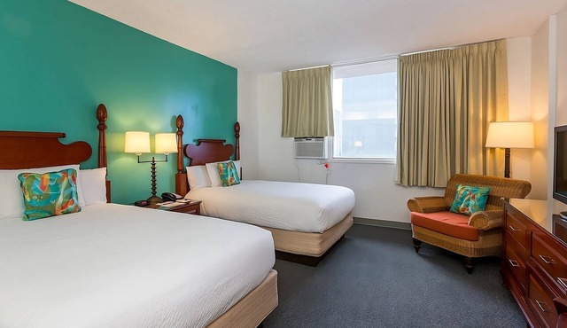 4 x Studio Two Doubles with Kitchenette Room at Pagoda Hotel