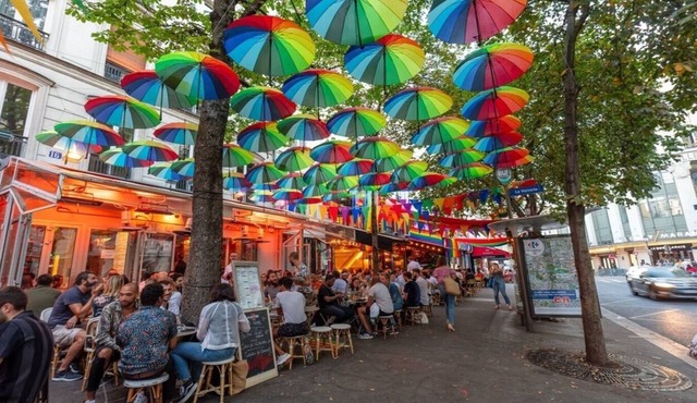 A PERFECT BLEND OF MODERN COMFORT & AUTHENTIC PARISIAN CHARM – 200 SQM -MARAIS in Paris