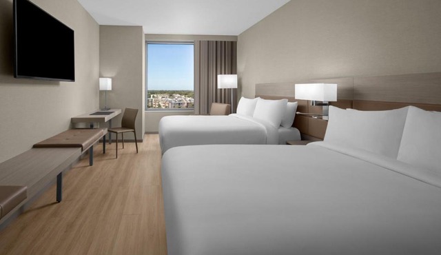 AC Hotel by Marriott Miami Dadeland in Miami
