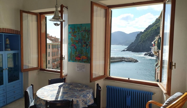 Agretta Sea View Apartment in Vernazza
