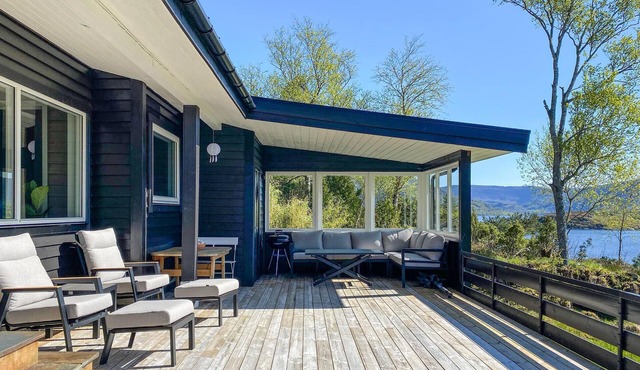 Amazing home in ørsta with sauna