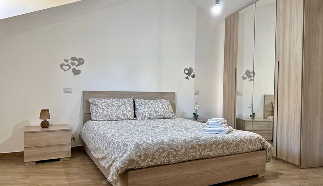 Apartment 'Alba E Tramonto' with Mountain View, Wi-Fi and Air Conditioning in pimonte