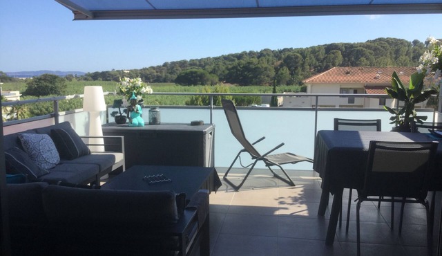 APARTMENT SPACIOUS MODERN VIEW PANORAMIQUE-500 m from the beach - Wifi - South - in Le Lavandou