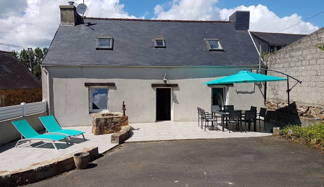 At Telgruc on the Crozon peninsula, between beaches and coastal paths in Telgruc-sur-Mer