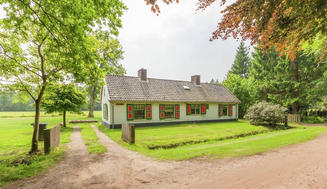 Authentic holiday home near Baarn/Utrecht on an estate in Baarn