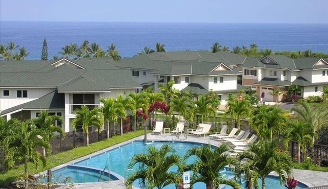 Awesome one of the very best! Unbeatable quiet location and great ocean view