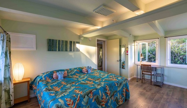 Bamboo Room Farm Stay in Haiku on Road to Hana