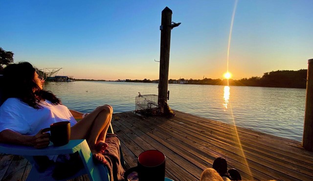 Bayou Life Lodging, Charter Fishing, Ecotourism. Only 25 miles to French Quarter in Barataria