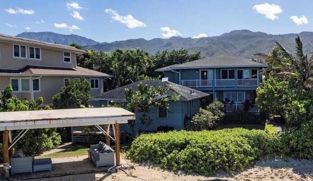 BEACHFRONT. Rare find in Waialua with AC and your own private beachfront lanai.