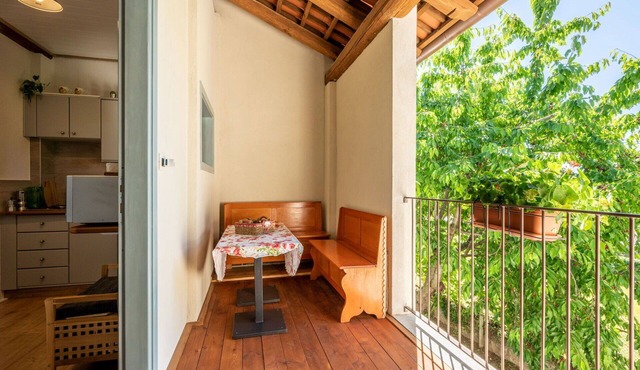 Beautiful apartment for 6 people with WIFI, TV, terrace and pets allowed in Dronero