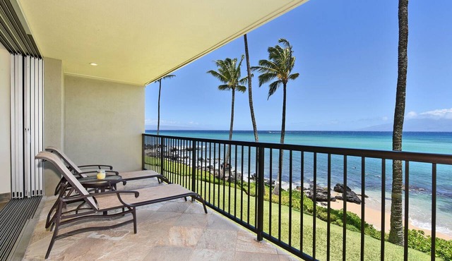 Beautiful updated 2bd condo, a sleek new finish
