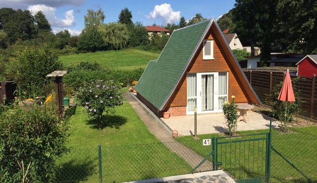 Beautiful vacation home "Finnhütte" with 2 terraces + WLAN in Groß Nemerow