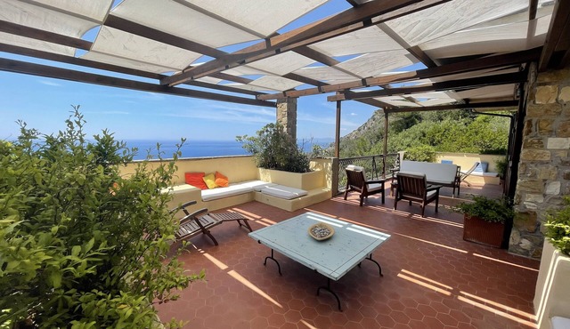 Beautiful villa overlooking the sea in the Maremma National Park in Talamone