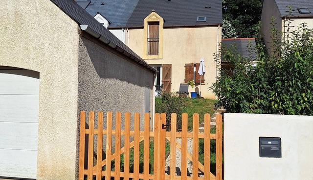 Bed and breakfast, Beaujoire district, Parc des Expositions, Parc Floral in Nantes