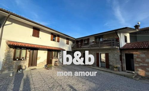Bed and Breakfast MON AMOUR in Flagogna