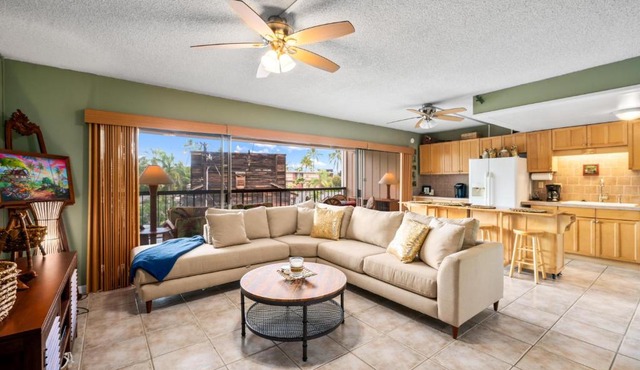 Big Island Kona Plaza 311 condo